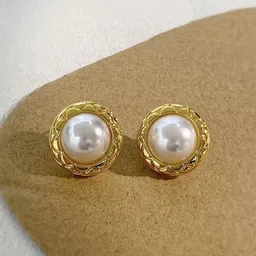 KRENOZ Gold-Plated Pearls Beaded Circular Shaped Studs-picture-12