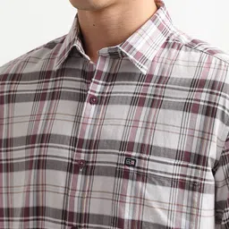 Arrow Sport Men Herringbone Slim Fit Checked Spread Collar Pure Cotton Casual Shirt image 4