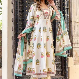 GoSriKi Women Floral Printed Thread Work Anarkali Kurta with Trousers & Dupatta image 2