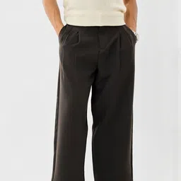 Snitch Men High-Rise Baggy Fit Pleated Trousers-image-43