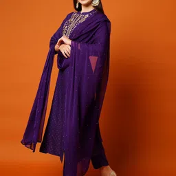 GoSriKi Women Floral Embroidered Regular Kurta with Trousers & With Dupatta image 5