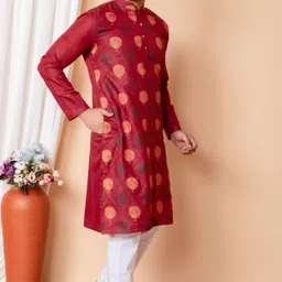 NFC CREATION Men Floral Printed Kurta with Pyjamas image 4