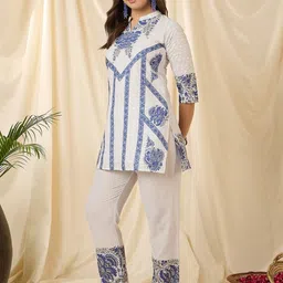 Katn India Printed Mandarin Collar Tunic & Trousers Co-Ords image 4