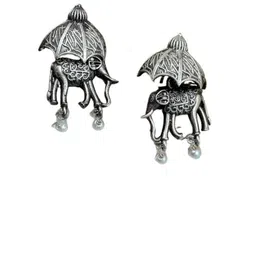 NAMAN ARTS Silver-Plated Artificial Beaded Contemporary Oxidised Studs image 4