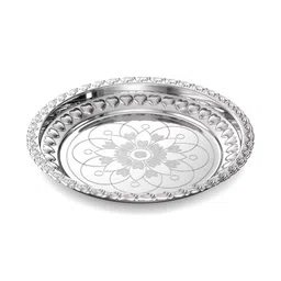 Joyalukkas Unisex Silver Round Pooja Plate image 2