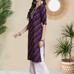 HERE&NOW Women Pack Of 3 Printed Straight Kurtas image 4