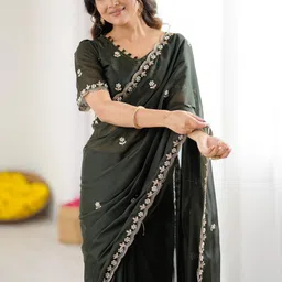 KALINI Floral Embroidered Saree With Blouse Piece-image-89