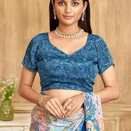 Reboot Fashions Floral Printed Pure Crepe Saree With Blouse Piece image 4