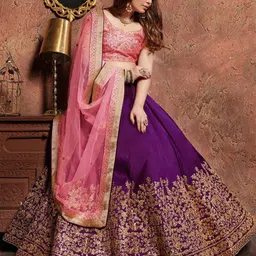 ODETTE Floral Embroidered Sequinned Semi-Stitched Lehenga & Blouse With Dupatta image 5