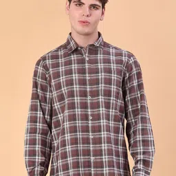 V-Mart Men Checked Spread Collar Cotton Dobby Casual Shirt-image-62