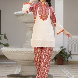 AUTUMN LANE Bhakti Crimson Cotton Co-Ord Set image 5