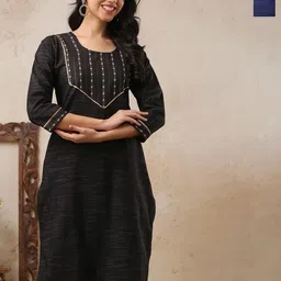 AUZAAI COLLECTION Selection Of 2 Ethnic Motifs Thread Work Round Neck Straight Kurtas-picture-24