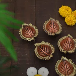 The handicraftian Bronze-Coloured & Gold-Toned 7 Pieces Textured Pooja Essentials image 2