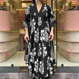Aaghnya Floral Printed V-Neck Three-Quarter Sleeves A-Line Kurta With Trousers & Dupatta-image-70