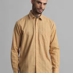 Klub Fox Men Slim Fit Spread Collar Geometric Printed Cotton Casual Shirt-image-23