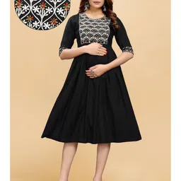 sheladiya Ethnic Motifs Embroidered Empire Kurti image 3