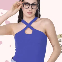 Moda Rapido Ribbed Halter Neck Fitted Crop Top-image-40