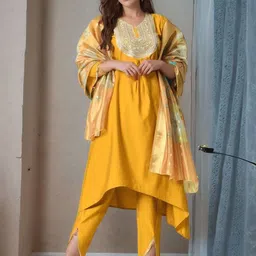 HERE&NOW Floral Yoke Design Notch Neck Sequinned A-Line Kurta With Dhoti Pants And Dupatta-picture-12