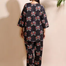 BREATHABLES Women Printed Night suit image 3