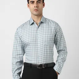 Van Heusen Men Gingham Checked Spread Collar Pure Cotton Casual Shirt-image-0
