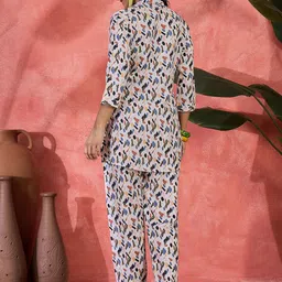 Sangria Printed Tunic With Trousers Co-Ords image 4