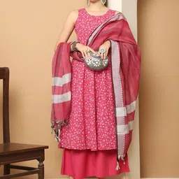 Jompers Women Floral Printed Regular Kurta with Palazzos & With Dupatta-picture-20