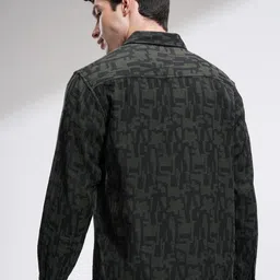 HIGHLANDER Men Relaxed Fit Spread Collar Abstract Printed Cotton Casual Shirt image 4