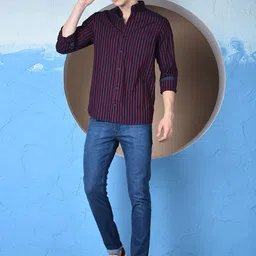Canary London Men Smart Slim Fit Striped Casual Shirt image 5