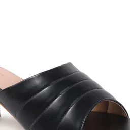 DressBerry Block Sandals image 5