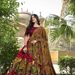 gunhild Floral Print Semi Stitched Lehenga Choli image 3