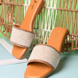 looper Women Flats Sandal-picture-25