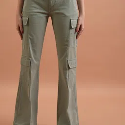 tokyo talkies Women Green Cotton Blend Trousers-picture-12