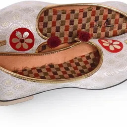 thirsty crow Stylish Men’s Ethnic Jutti for Traditional and Festive Wear Jutis For Men image 2