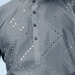 lazzly Men Embroidered Pure Cotton Straight Kurta image 5