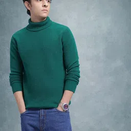 roadster Men Solid Turtle Neck Green Sweater image 3