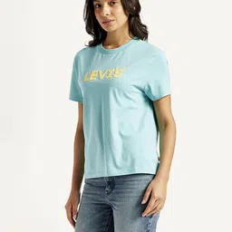 levi's Women Graphic Print Crew Neck Pure Cotton Light Blue T-Shirt image 4