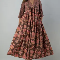 indianic Women Floral Print Viscose Rayon Flared Kurta image 1