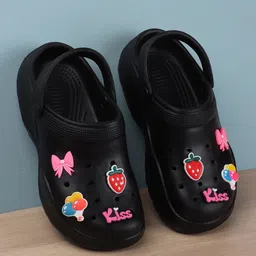 zapatoz Women Flip Flops image 2