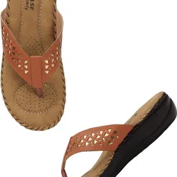 trase Women Flats Sandal image 2