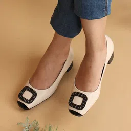 elle Women Bellies Sandal image 2