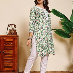 faeebfashion Pack of 2 Women Floral Print, Printed Cotton Blend Straight Kurta image 2