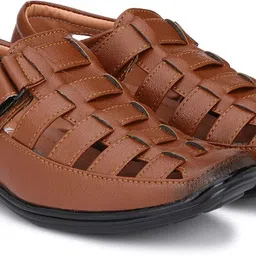 amico Men Sandal image 2