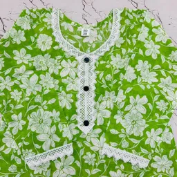 attireguru Women Cotton Blend Kurti Pant Set image 2