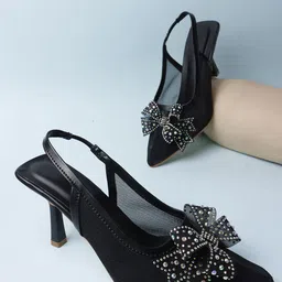 selfiee Women Heels Sandal-picture-25