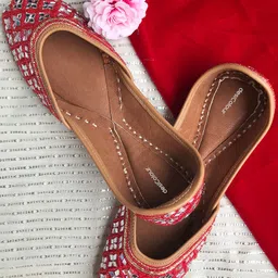 DESI COLOUR Women Red Embellished Mojaris Flats-image-60