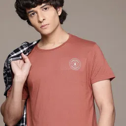 The Roadster Lifestyle Co. Men T-shirt image 1