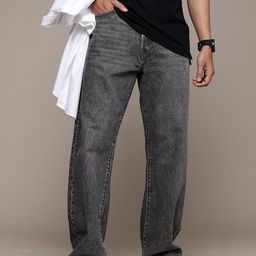 GAP Men 90s Loose Fit Mid-Rise Organic Wash Jeans-picture-23