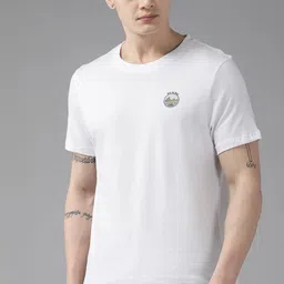 The Roadster Lifestyle Co. Men Solid Pure Cotton T-shirt-picture-21