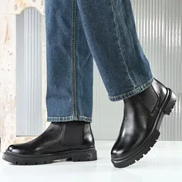 The Roadster Lifestyle Co Men Block-Heeled Chelsea Boots-image-91