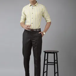 Park Avenue Men Mid-Rise Checked Smart Trousers image 4